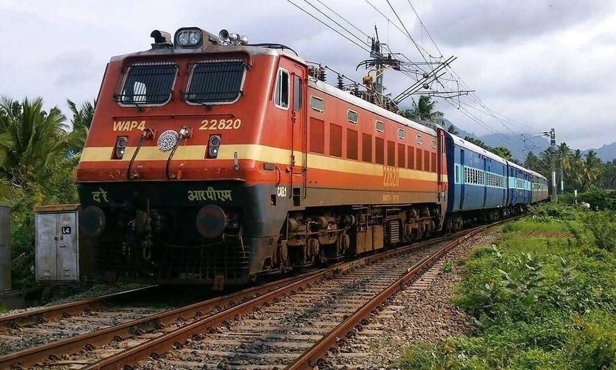 Indian Railway Cancelled 9 Trains