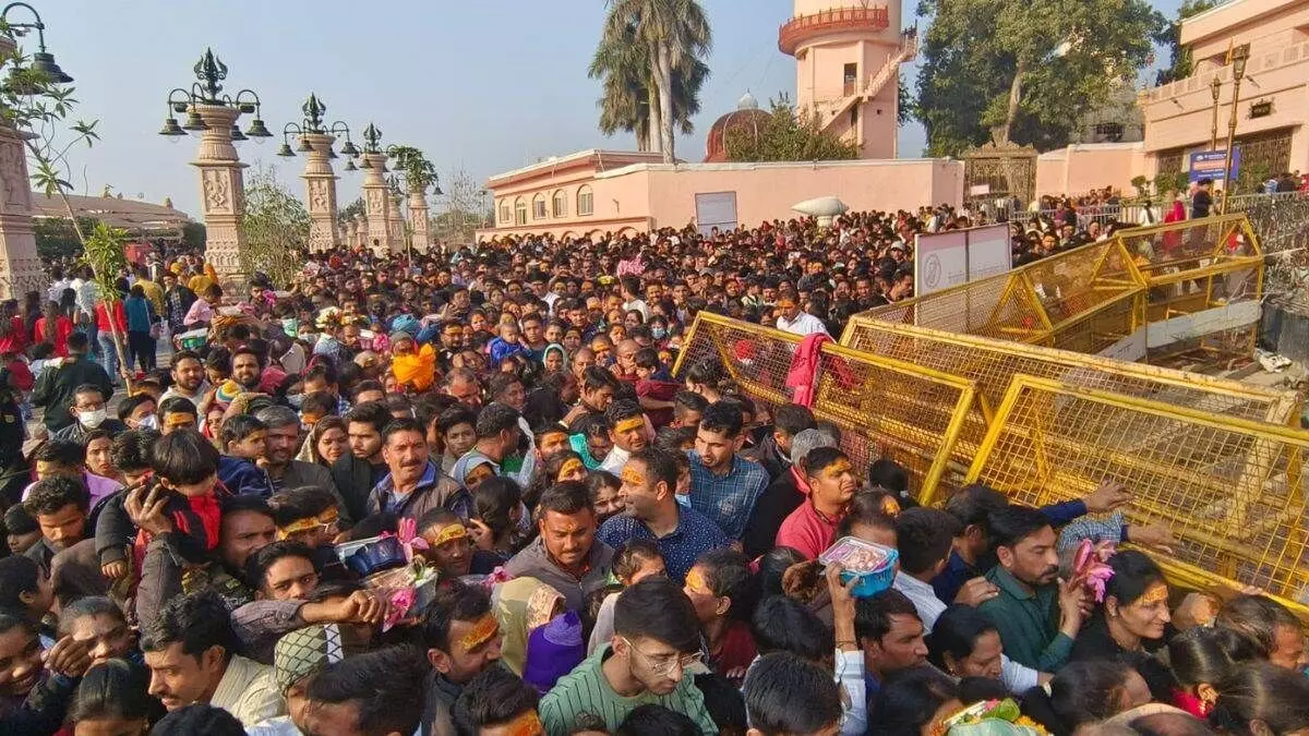 Mahakal Temple Clash: उज्‍जैन के महाकाल मंदिर में सुरक्षाकर्मियों और श्रद्धालुओं के हुई लड़ाई, जाने क्‍या है पूरा मामला