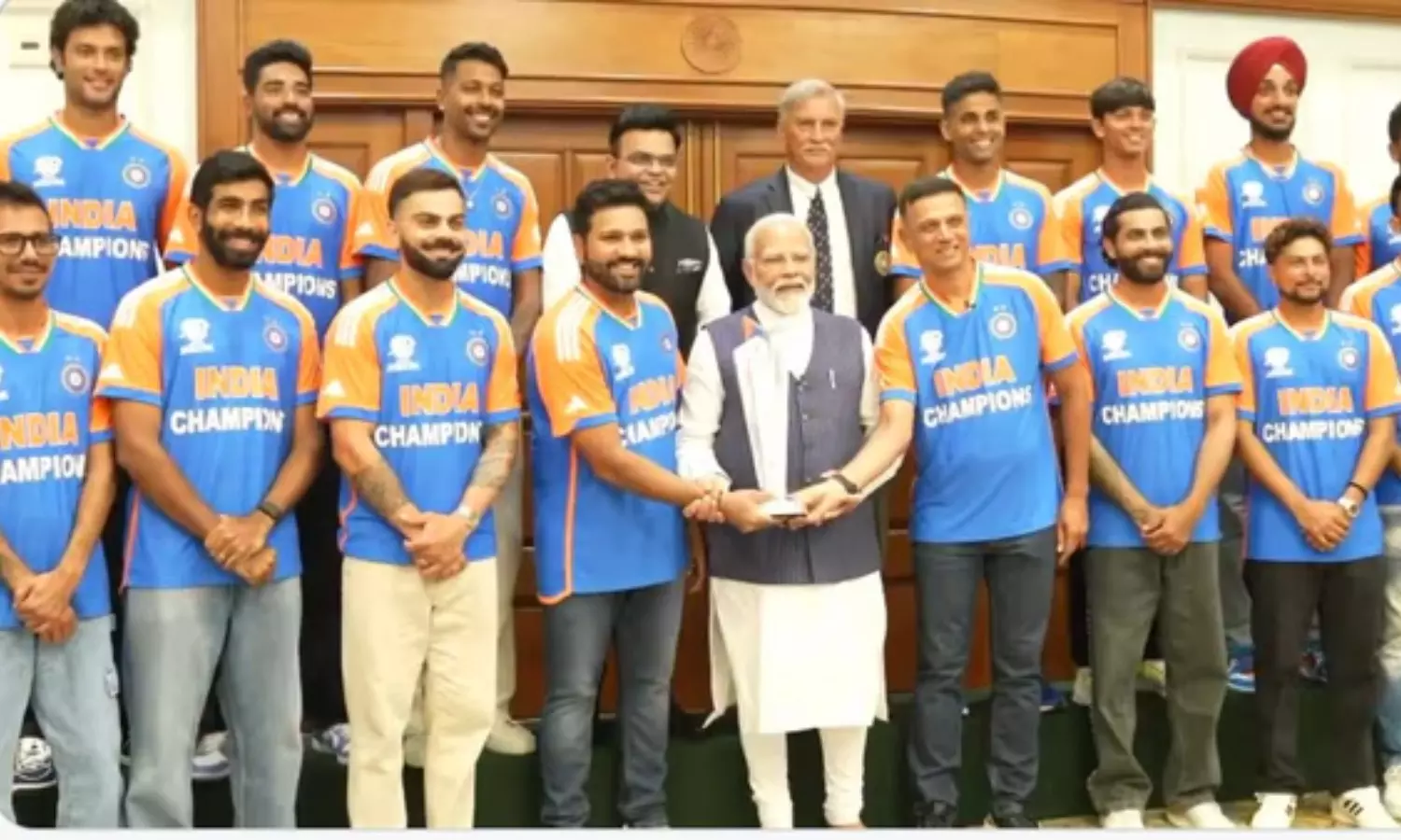 Team India T20 World Cup Celebration Live Updates: टीम इंडिया पहुंची भारत, पीएम मोदी से की मुलाकात, पहली तस्वीर आई सामने