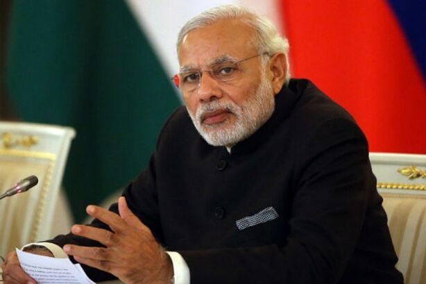 प्रधानमंत्री नरेंद्र मोदी ने आडवाणी को दी जन्मदिन की बधाई